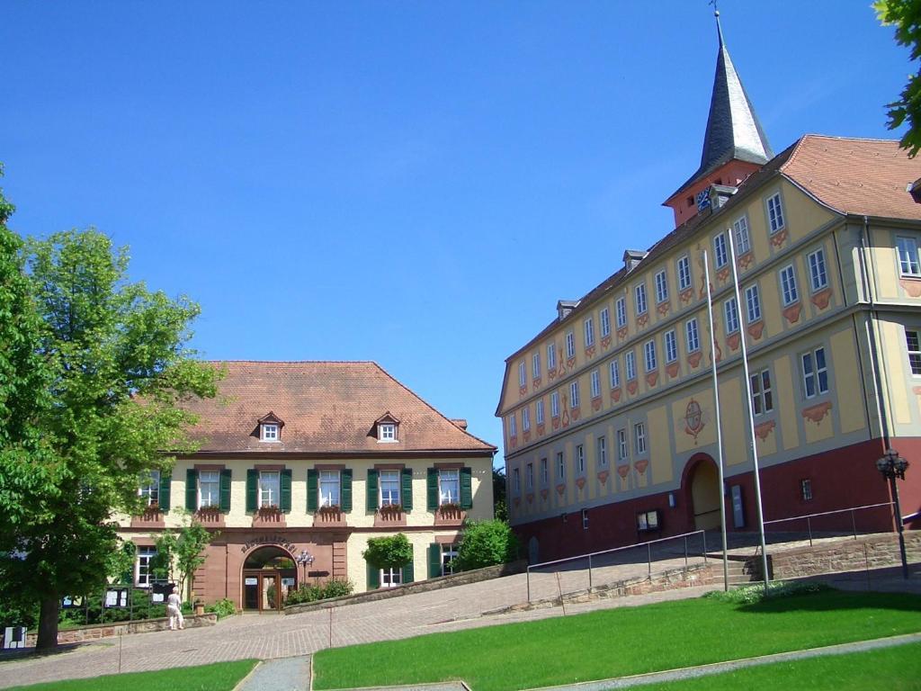 Hotel Schloessmann Garni Bad König Esterno foto