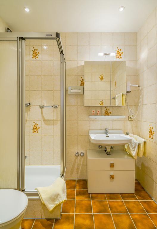 Hotel Schloessmann Garni Bad König Esterno foto